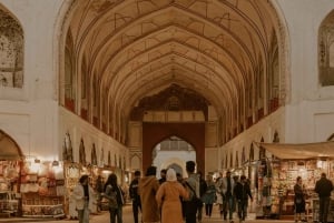 Vanha & Uusi Delhi: All-Inclusive Red Fort & Chowk -autokierros
