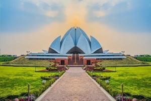 Vanhan ja uuden Delhin yksityinen matkapäivä katukeittiöineen