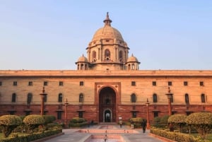 Stare i Nowe Delhi: prywatna wycieczka samochodem z przewodnikiem i przekąskami