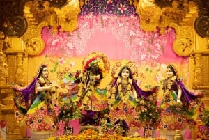 Yhden päivän retki Taj Mahaliin, Mathuraan ja Vrindavaniin Delhistä/Agrasta