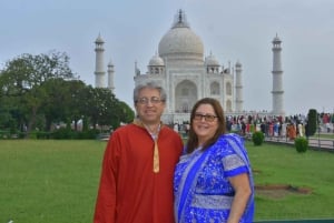 Viagem de um dia ao Taj Mahal, Mathura e Vrindavan saindo de Delhi/Agra