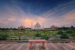 Trasferimenti privati ad Agra dall'aeroporto o dagli hotel di Delhi