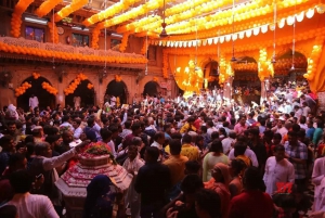 MATHURA VRINDAVAN ÜBER NACHT VON DELHI AUS