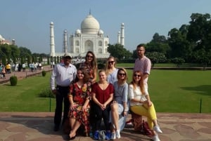 Excursão nocturna ao Taj Mahal e ao Forte de Agra a partir de Bangalore
