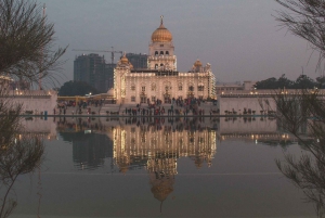 Yksityinen Old & New Delhi : Delhin parhaat nähtävyydet kuljetuksineen ja maksuineen