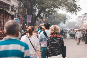 Yksityinen Old & New Delhi : Delhin parhaat nähtävyydet kuljetuksineen ja maksuineen