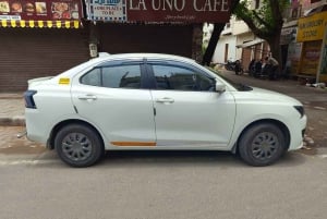 Privétransfer enkele reis: Delhi, Jaipur of Agra