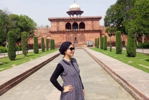 Yksityinen Auringonnousu Tajmahal & Agra Fort Retki