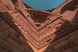 Qutub Minar Complex Half Day Guided Tour