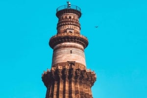 Skip-the-line Qutub Minar Private Tour with Transfer Option