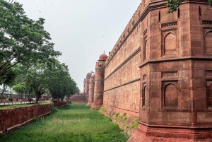 Red Fort Biljetter som låter dig hoppa över kön E-biljetter & guide Delhi transfer