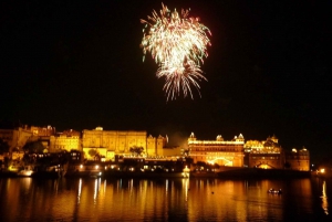 Samana päivänä Diwali juhla kiertue Delhin nähtävyyksien kanssa