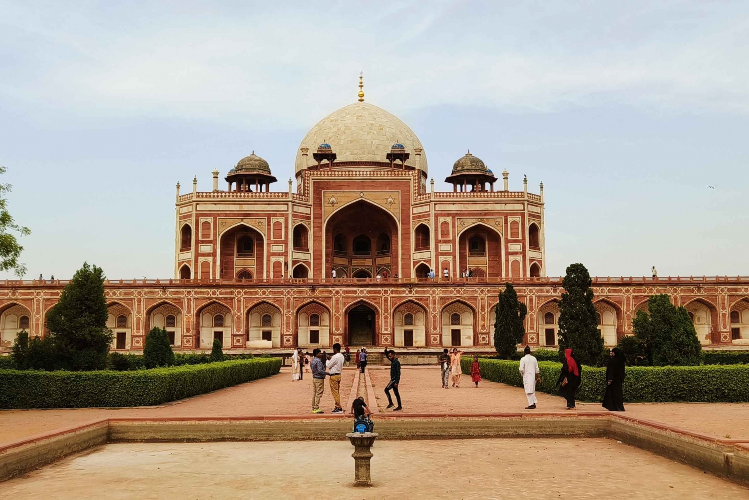 Tour privato guidato di mezza giornata o di una giornata intera della vecchia e della nuova Delhi