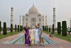 Taj Mahal Skip-the-Line Guided Tour mit optionalen Extra-ons