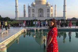 Hopp over køen Taj Mahal soloppgang og Agra Fort Privat tur