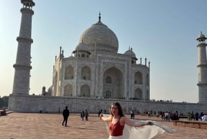 skip the line taj mahal tour with private tour guide