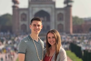 skip the line taj mahal tour with private tour guide