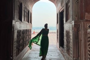 skip the line taj mahal tour with private tour guide