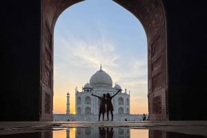 skip the line taj mahal tour with private tour guide