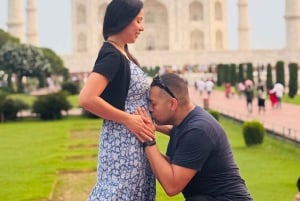 skip the line taj mahal tour with private tour guide