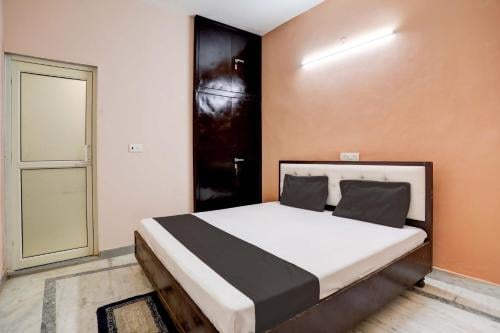 SPOT ON Tilak Hotel 24