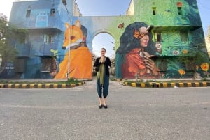 Прогулка по уличному искусству и сады Лодхи с чаем и едой