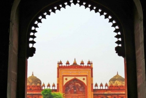 Fatehpur Sikri avec Taj mahal et le fort d'Agra en voiture