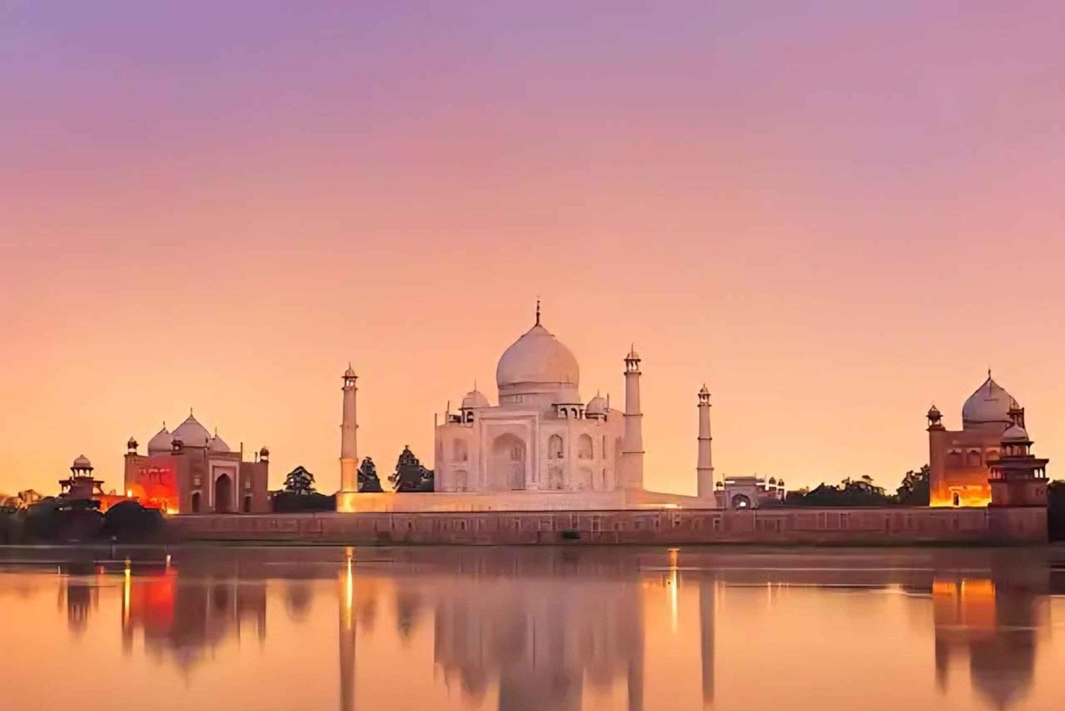 Taj Mahal Luxustour mit privatem Auto, Guide & 5*-Mittagessen