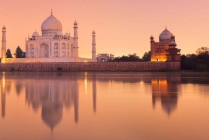 Taj Mahalin luksuskierros yksityisautolla, oppaalla ja 5 tähden lounaalla