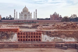Tour del Taj Mahal con il treno espresso superveloce Gatimaan