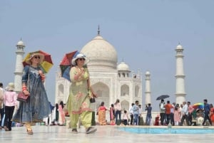 From Delhi: Taj Mahal Full-Day Private City Tour by Train