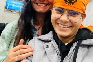 Delhin langat: naisten johtama monumentti-, perintö- ja käsityökierros