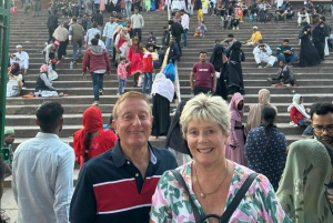 Delhin langat: naisten johtama monumentti-, perintö- ja käsityökierros