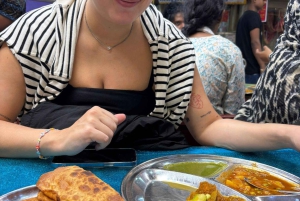 Delhin langat: naisten johtama monumentti-, perintö- ja käsityökierros