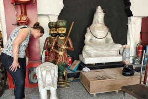 Delhis trådar: Kvinnostyrda monument, arv och hantverkstur