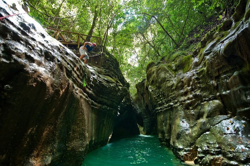 27 Waterfalls of Damajagua (Crédito: Ministerio de Turismo de la República Dominicana)