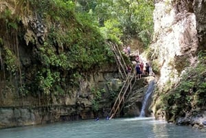 Amber Cove/Taino Bay: 7 Waterfall Tour with Swimming & Lunch