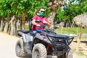 Aventura em quadriciclo 4x4 em Punta Cana