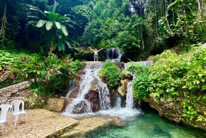 Bahia de las Aguilas Private Glamping: All-Inclusive VIP Paradise