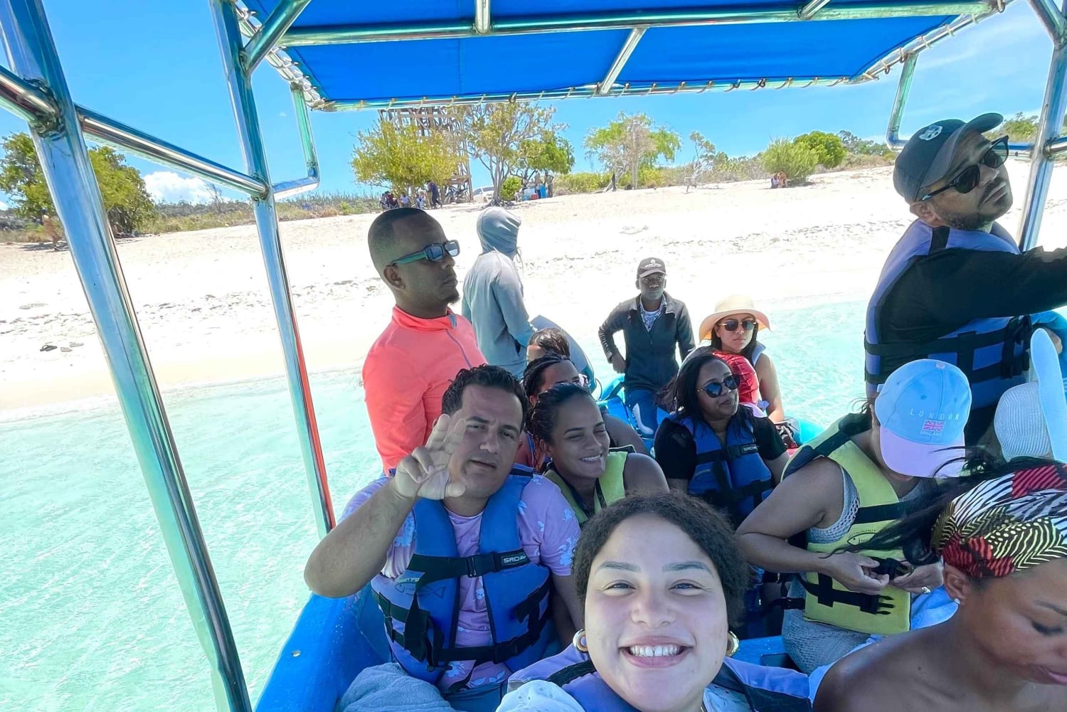 Bahía de las Águilas Private Tours 2 Days All-Inclusive From Santo Domingo