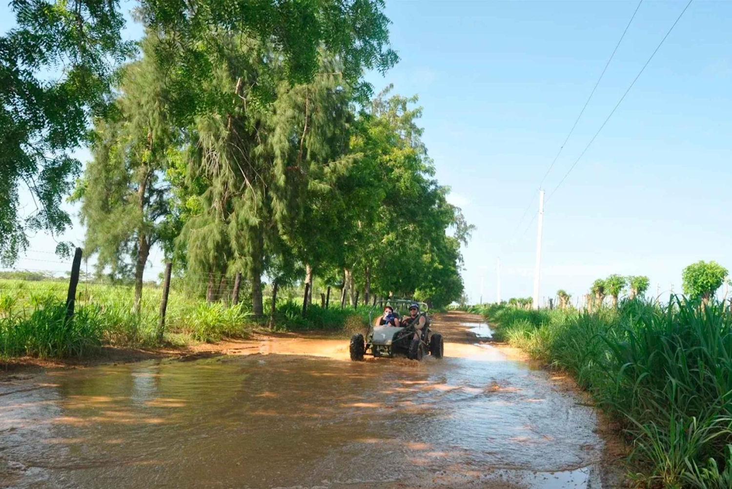 Bayahibe e Altos de Chavón: Tour guidato in buggy di 5 ore
