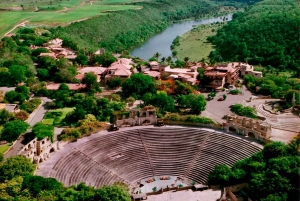 Bayahibe e Altos de Chavón: Tour guidato in buggy di 5 ore