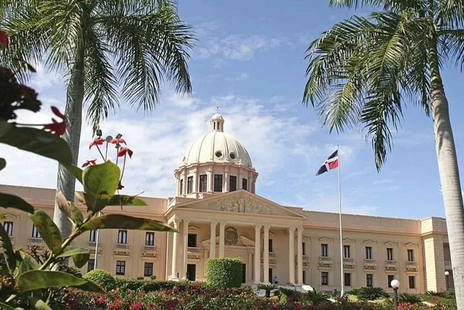 Bayahibe: Excursão de 1 dia a Santo Domingo com almoço