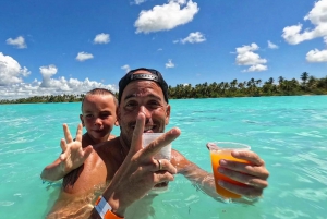 Bayahibe : Tour en bateau de l'île de Saona, petit groupe