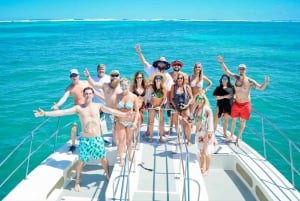 Fiesta en barco con bebidas ilimitadas desde Punta Cana