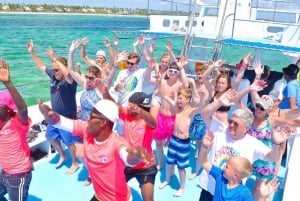 Fiesta en barco con bebidas ilimitadas desde Punta Cana