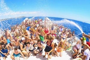 Boat Party with Unlimited Drinks from Punta Cana