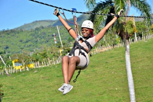 Von Punta Cana aus: Dünenbuggy und Zip Line Abenteuer