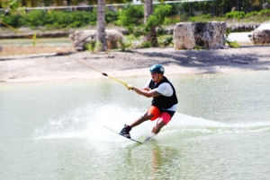 Caribbean Lake Park Punta Cana Wakeboarding, zipline och mycket mer