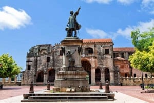 Strefa Kolonialna: historyczna wycieczka z czekoladą i mamajuana